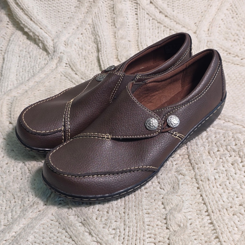 Clarks Ashland Bubble Loafers Brown Leather Button Women 8‎ Wide Excellent